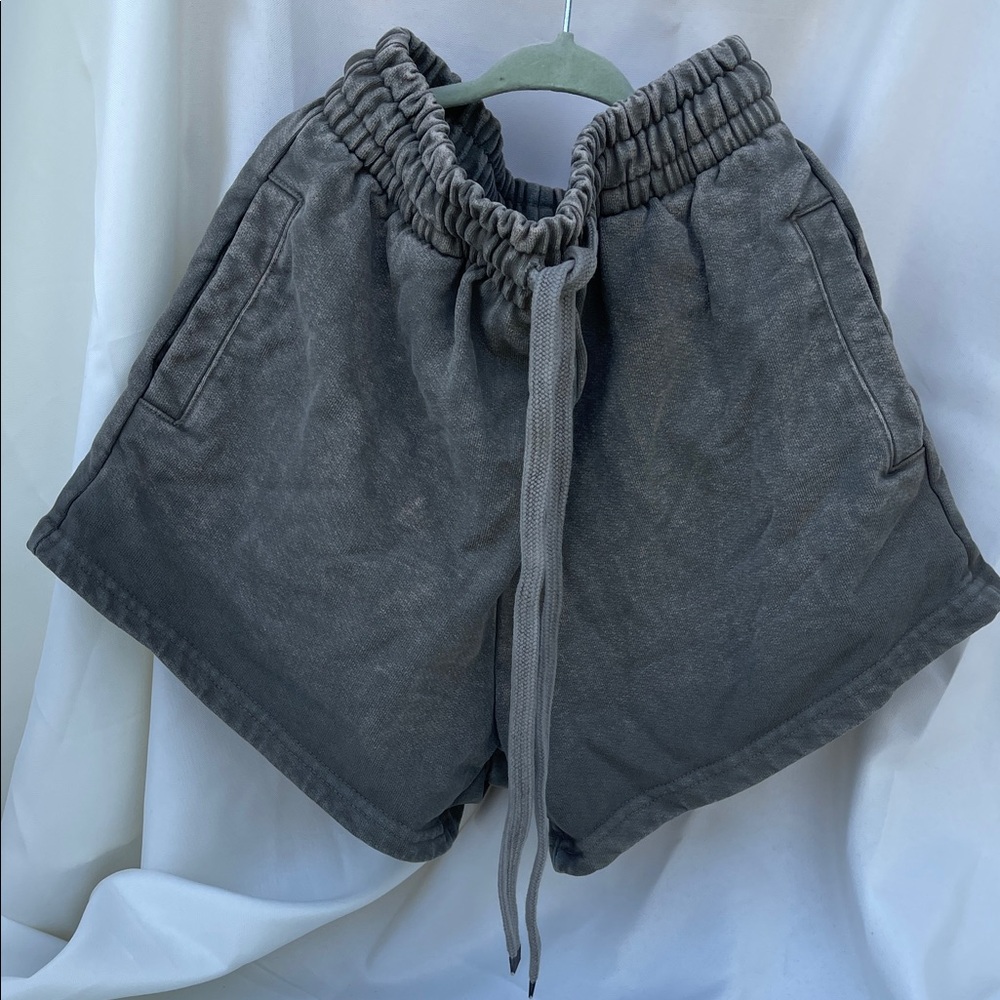 TALENTLESS High Waist Gray Shorts